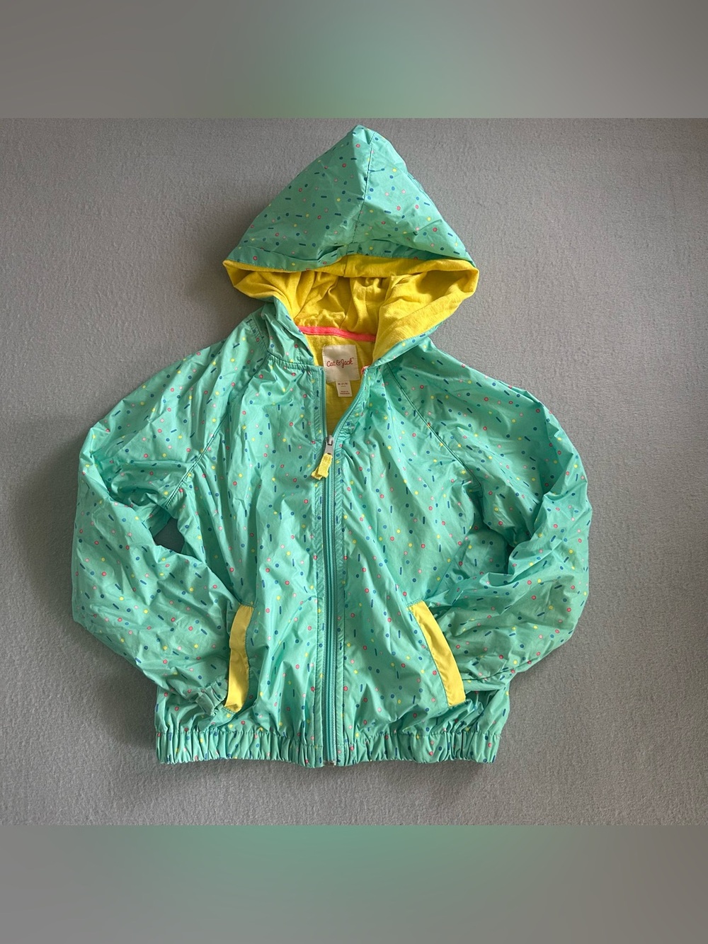 Cat & Jack Windbreaker Jacket Confetti Print Built In Backpack Girls Medium 7/8